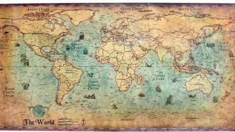 《内马尔转会费新纪录！马卡揭秘：3.06亿领跑历史，姆巴佩紧随其后仅次一筹》